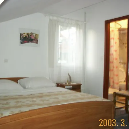 Guest house Curin Hvar Town