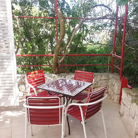 Curin 3* Hvar Town