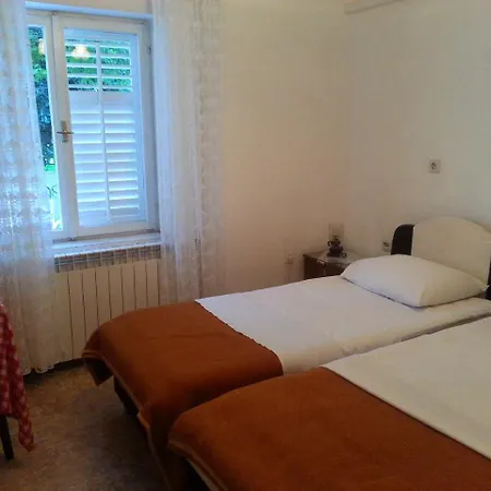Guest house Curin